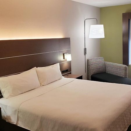 Holiday Inn Express Hotel And Suites Weslaco By Ihg Zewnętrze zdjęcie