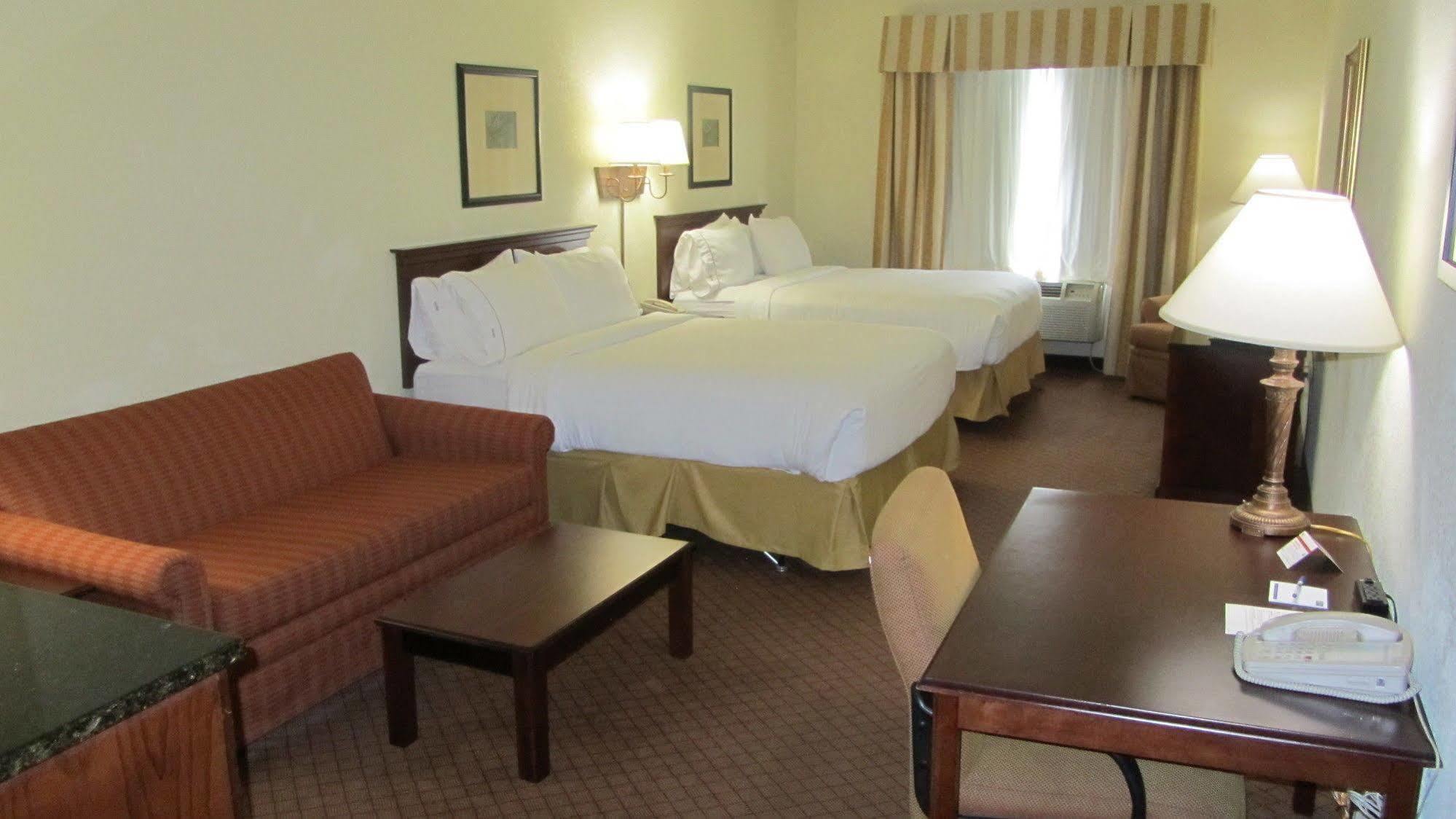 Holiday Inn Express Hotel And Suites Weslaco By Ihg Zewnętrze zdjęcie