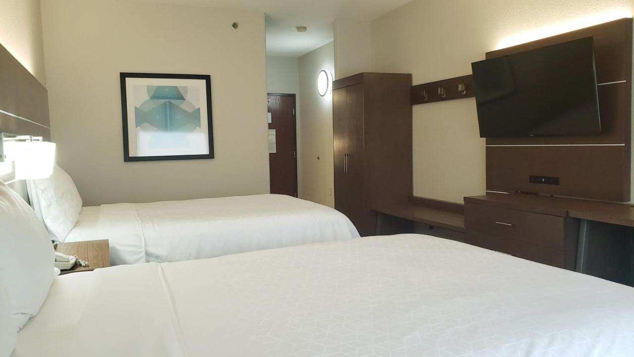Holiday Inn Express Hotel And Suites Weslaco By Ihg Zewnętrze zdjęcie